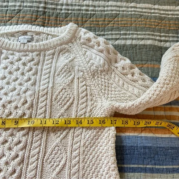 Like new L.L. Bean Cream and Gray Crew Neck Sweater with Cable Knit Small - Picture 7 of 9